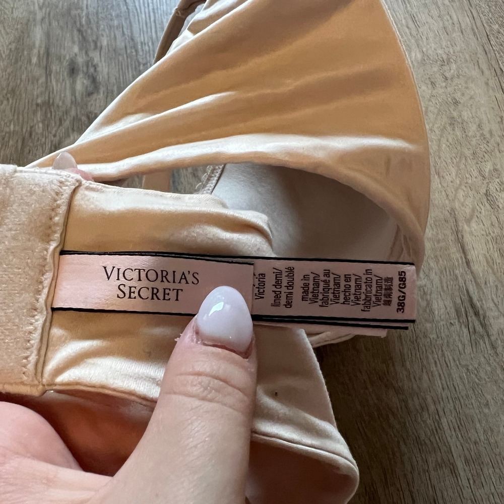 Victoria's Secret Lined Demi Bra Champagne Nude Satin 38G Underwire - Picture 4 of 5